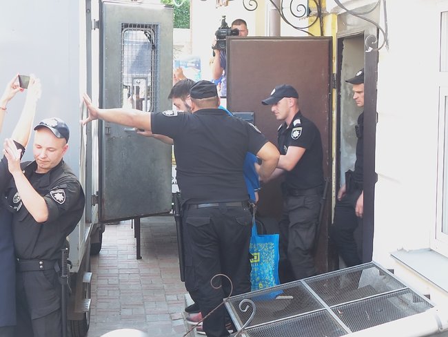 Суд продлил арест пропагандиста Вышинского до 19 сентября 11