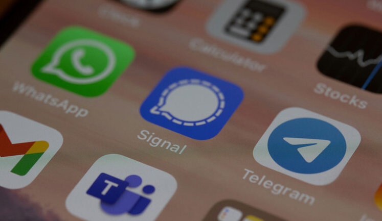 Росія почала тестувати блокування Telegram та WhatsApp після створення підконтрольного ФСБ "суверенного месенджера"