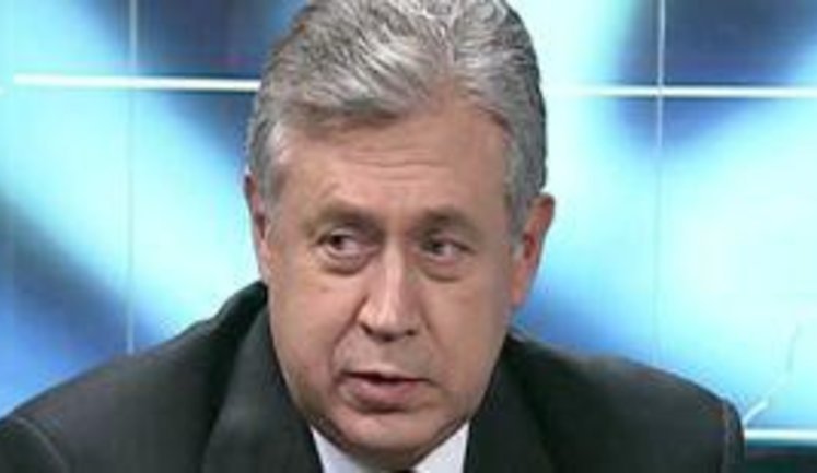 Вечерко признался в двойном гражданстве дочери и не захотел говорить о газовом дерибане тестя Звягильского и "Саши-стоматолога". ВИДЕО