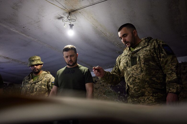 Зеленский посетил позиции украинских воинов в Запорожской области 02