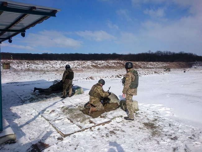 Підготовка військовозобовязаних підрозділів територіальної оборони відбувається на Тернопільщині 04
