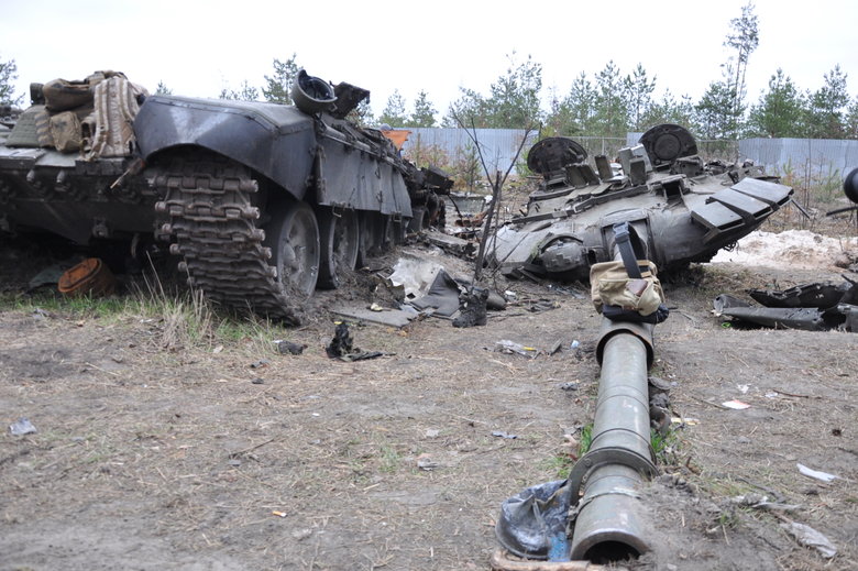 Russian occupiers equipment near Bucha destroyed 20