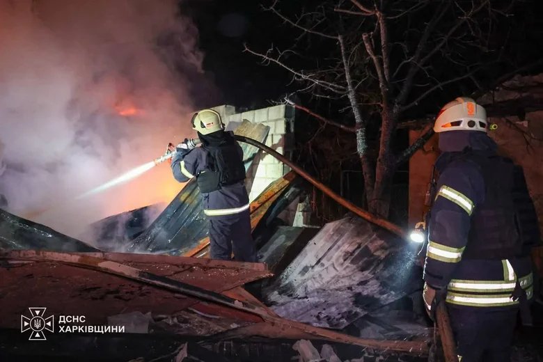 У Харкові через атаку російського дрона постраждали п’ятеро людей