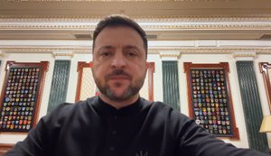 Массированный удар РФ во время переговоров доказывает, что Москва не стремится к миру, - Зеленский. ВИДЕО