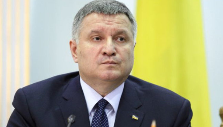 Я проти вільного володіння короткоствольною зброєю та легалізації марихуани, - Аваков