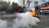 "Ні капітуляції": біля Тернопільської ОДА відбулася акція проти особливого статусу Донбасу і розведення військ. ВІДЕО+ФОТОрепортаж