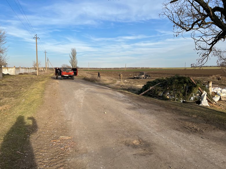 Українські розвідники знищили російський УАЗ та трьох окупантів на Миколаївщині, - Бутусов 04