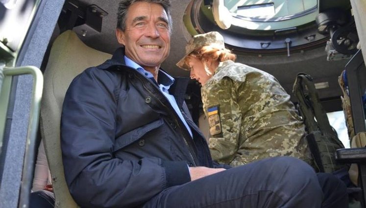 "Європа має й надалі займати тверду й однозначну позицію щодо підтримки України", - екс-генсек НАТО Расмуссен. ФОТОрепортаж