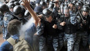 Народ безМОВствует?