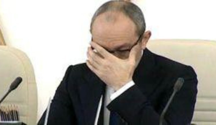 Кернес начал отопительный сезон в Харькове: У нас все лето такая жара. Чего вы такие капризные ? ВИДЕО.