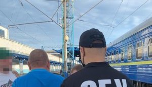 СБУ разоблачила экс-чиновников УЗ на схеме хищения с реконструкции путей