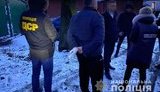 Двох чиновників ОТГ на Хмельниччині затримали на хабарі 1 тис. дол., - Нацполіція. ФОТО
