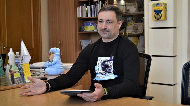 Глава Укрпочты Смелянский: Планируем выйти на 2 место в Украине по количеству платежных карт. Не будет лицензии – купим банк 02 Глава Укрпочты Смелянский: Планируем выйти на 2 место в Украине по количеству платежных карт. Не будет лицензии – купим банк 02