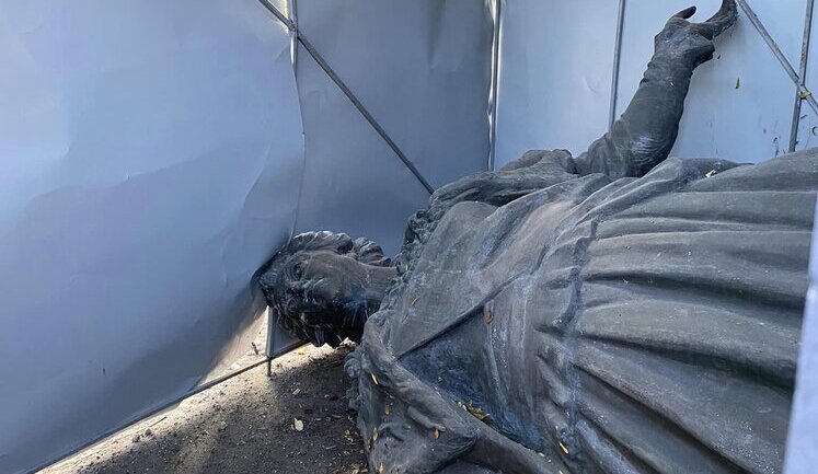 Blast wave from russian attack damaged box with monument to Catherine II in Odesa. PHOTO