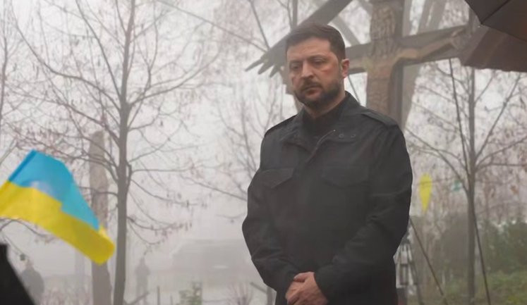 Зеленський у День Гідності та Свободи: З таким сусідом, як Росія, захист незалежності - це надзвичайно складне завдання. ВIДЕО