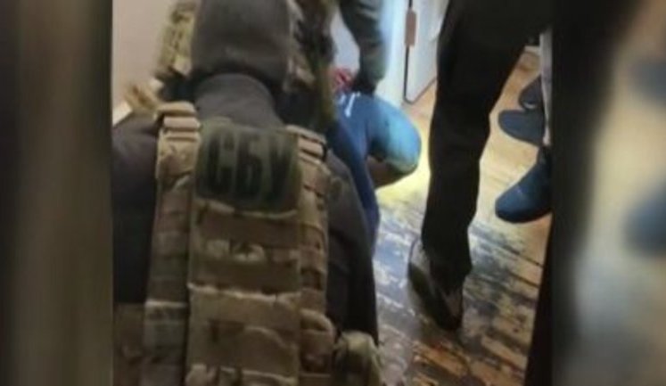 СБУ разоблачила подполковника налоговой милиции, который "сливал" стратегически важную информацию террористам "ДНР". ВИДЕО+ФОТОрепортаж