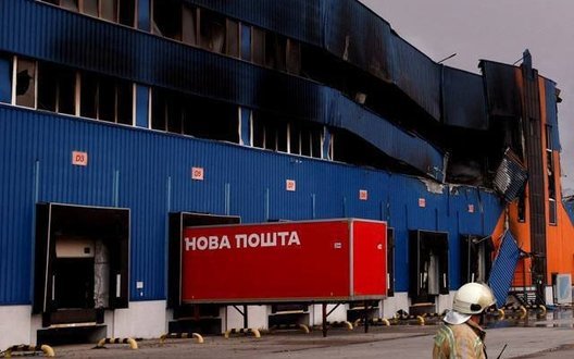 Війська РФ знищили склад Rozetka у Броварах. ВІДЕО+ФОТО