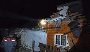 Внаслідок авіаудару військ РФ по Малину загинули 5 осіб, двоє з них - діти, - ДСНС. ФОТОрепортаж