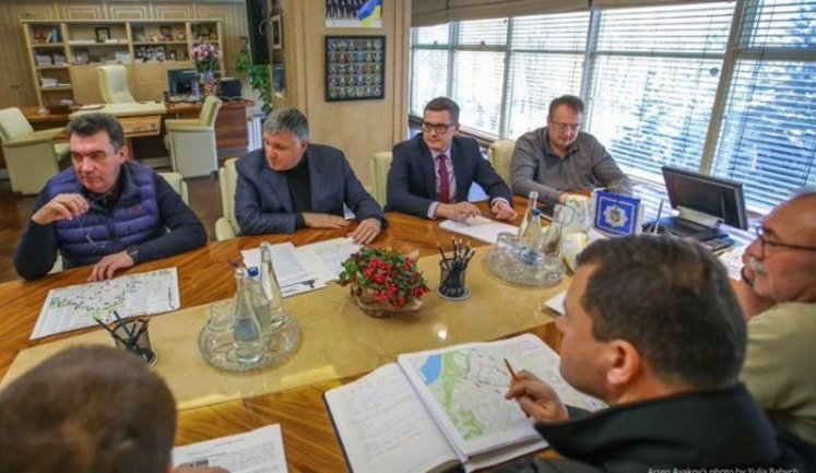 Аваков, Баканов і Данілов звернулися до українців у зв'язку із запланованими на 14 жовтня акціями
