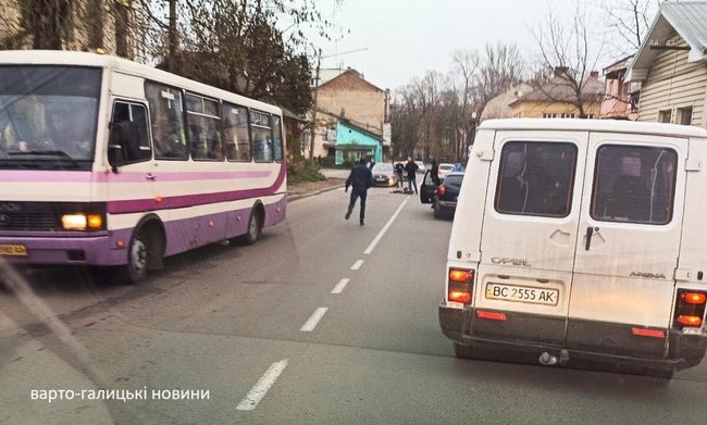 Маршрутка в Дрогобичі збила насмерть дитину 01