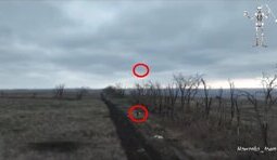 росіяни б’ють по своєму поплічнику