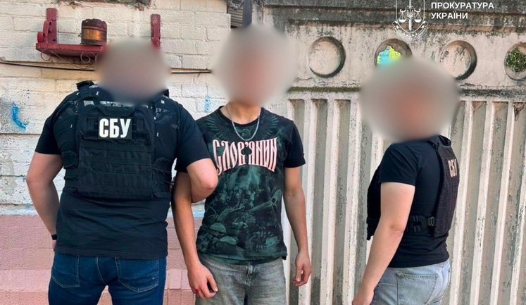 18-year-old Russian agent detained for collecting data on Kyiv enterprise storing drones: he faces life imprisonment for high treason – Prosecutor’s Office