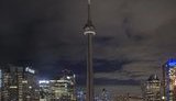 Підсвічення найвищої вежі Канади CN Tower вимкнули на знак жалоби за жертвами авіакатастрофи в Ірані. ФОТО