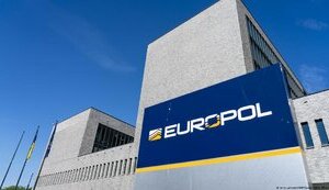 европол