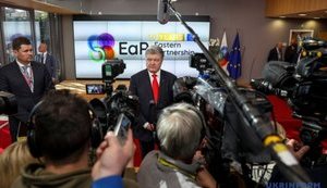 На саміті Україна-ЄС готується "дуже амбіційний" порядок денний, - Порошенко