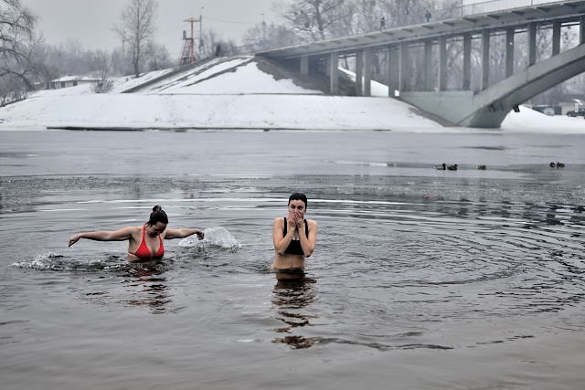 крещение в купание проруби