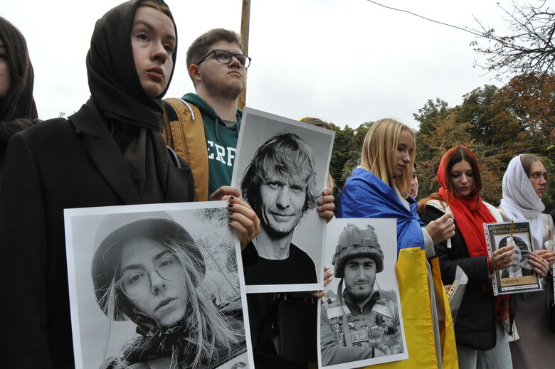 У Києві відбулося поминальне богослужіння за загиблими українськими журналістами 22