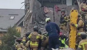 З-під завалів у Запоріжжі врятували жінку (оновлено). ВIДЕО