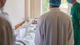 Зеленський відвідав у лікарні курсанта Золочевського, який вижив в авіакатастрофі на Харківщині. ФОТО