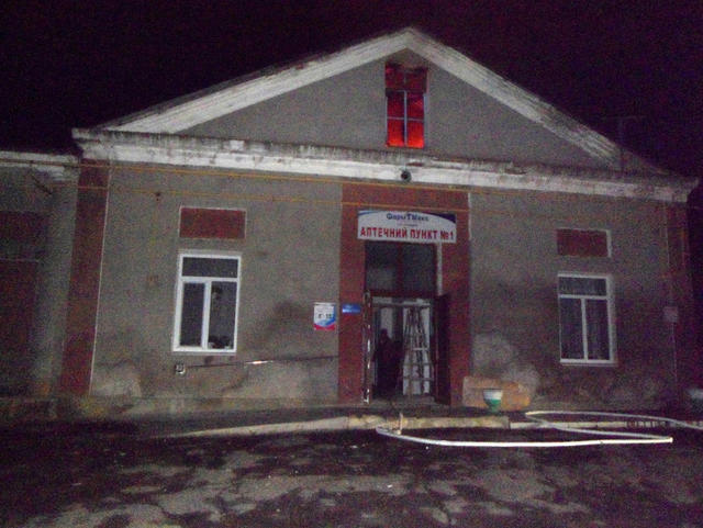 Неизвестные подожгли санаторий в Винницкой области 02