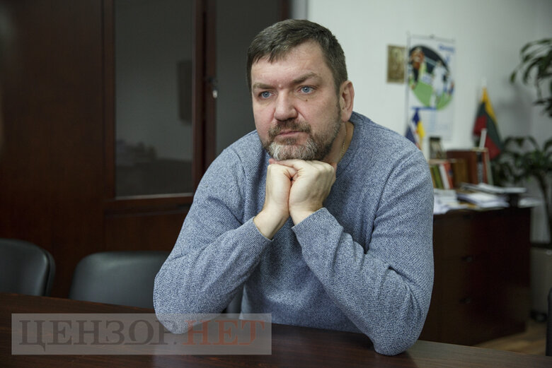 Військовослужбовець, кандидат на посаду голови НАБУ Сергій Горбатюк: Законопроєктом 8271 Рада грубо порушує Конституцію, щоб більш жорстко карати лише певну категорію людей - військовослужбовців 04
