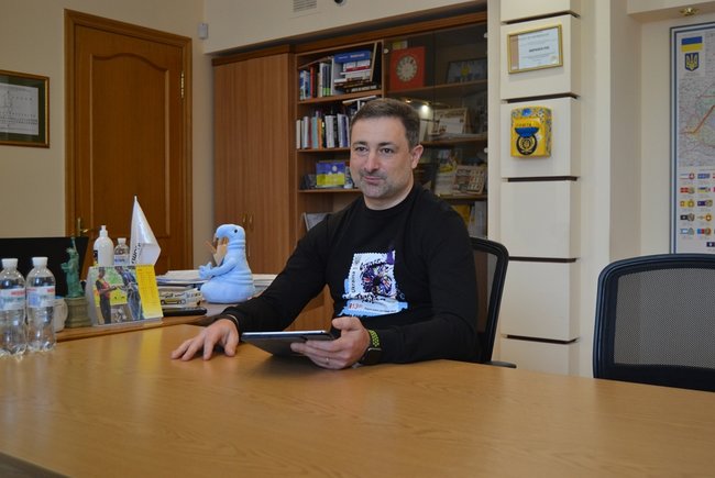 Глава Укрпочты Смелянский: Планируем выйти на 2 место в Украине по количеству платежных карт. Не будет лицензии – купим банк 09 Глава Укрпочты Смелянский: Планируем выйти на 2 место в Украине по количеству платежных карт. Не будет лицензии – купим банк 09