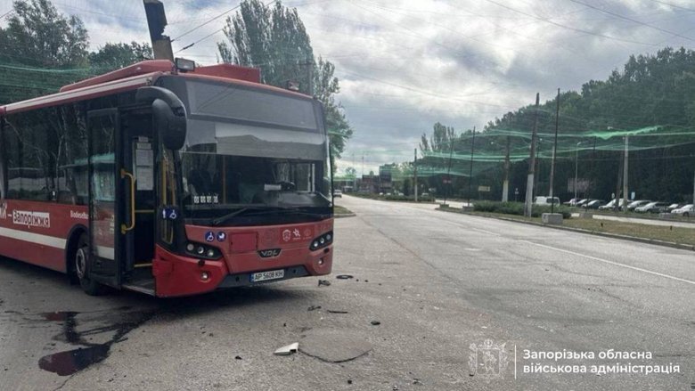 Russia struck a bus in Zaporizhzhia with an FPV drone: what is known?