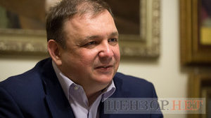 Указ Зеленского о роспуске Рады защищен презумпцией конституционности, - экс-глава КС Шевчук