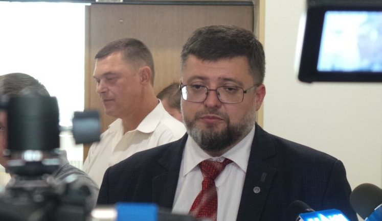 Розгляд апеляції на продовження арешту пропагандиста Вишинського перенесли через хворобу судді. ВIДЕО