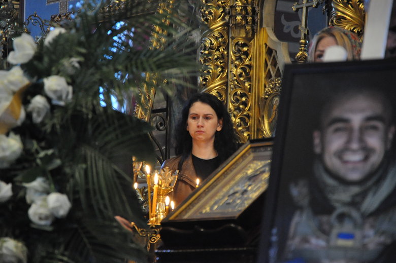 З журналістом та військовослужбовцем Олександром Маховим попрощалися в Києві 10 З журналістом та військовослужбовцем Олександром Маховим попрощалися в Києві 10