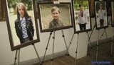 "Мій тато - герой": в Херсоні відкрилася виставка фотографій дітей загиблих воїнів. ФОТОрепортаж