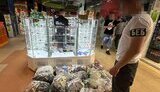 БЕБ закрило 11 точок з нелегальними електронними сигаретами у київських ТРЦ