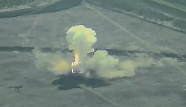 Вражеский ЗРК "БУК" с помощью РСЗО "HIMARS" уничтожили украинские воины на Запорожском направлении. ВИДЕО