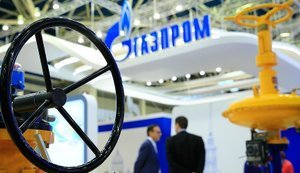 Поставки російського газу до Європи впали до найнижчого рівня з 1973 року, – Reuters