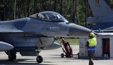 f-16