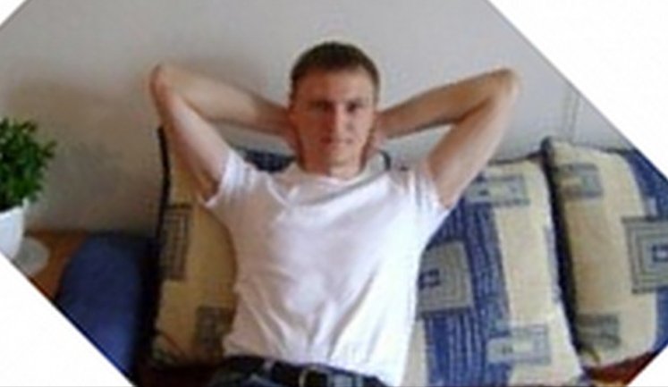 Угрожал отрезать пальцы болгаркой: российского полицейского приговорили к 10 годам за пытки в Херсоне