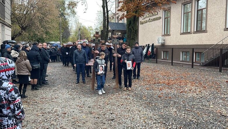 Удар по Кривому Рогу: попрощалися із Оленою Кулик та її трьома дітьми