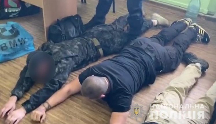 Попытка рейдерства на Николаевщине, полиция задержала 30 человек. ВИДЕО+ФОТОрепортаж