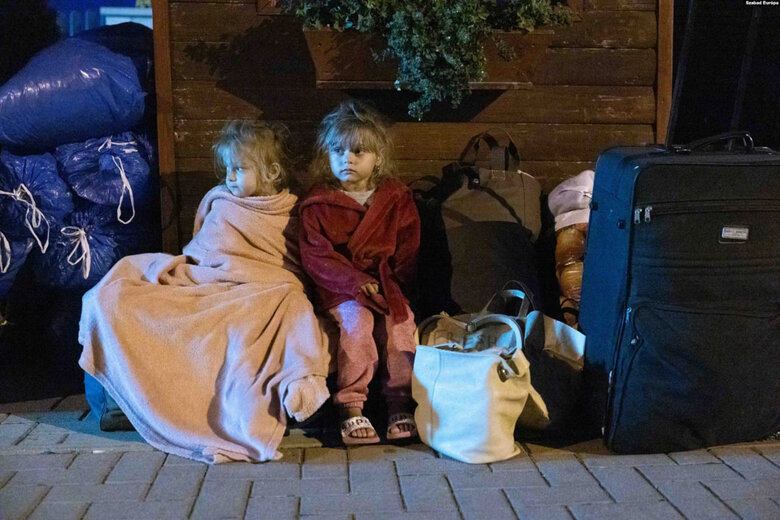 В Угорщині виселяють біженців з України