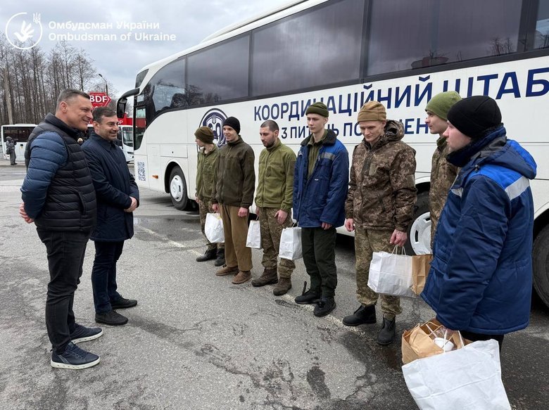 Обмін цивільних полонених